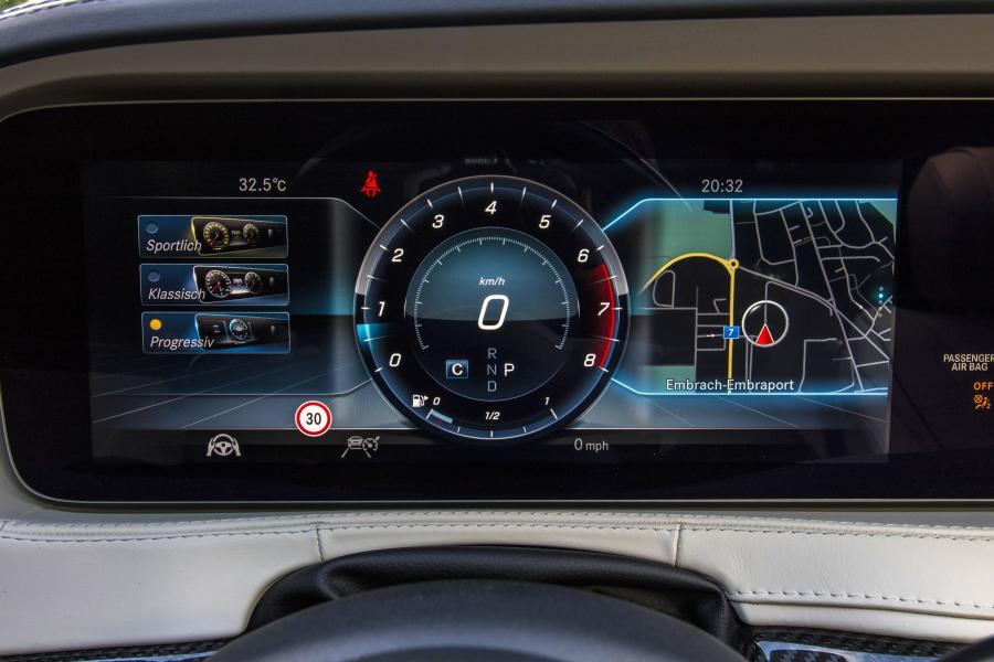 Панель приборов Mercedes-Benz S560 Lang 2017 года  (WW) (фото 24 из 50)